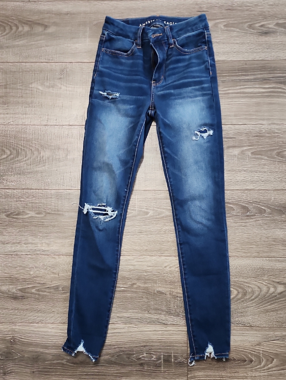 American Eagle Outfitters Ripped Indigo Skinny Jeans